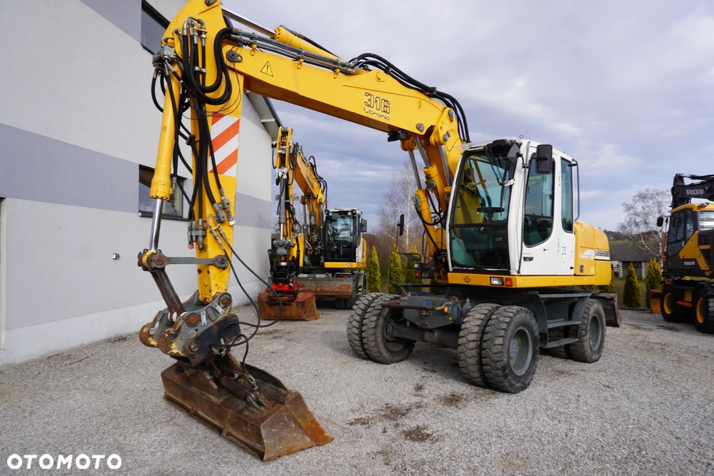 Liebherr 316