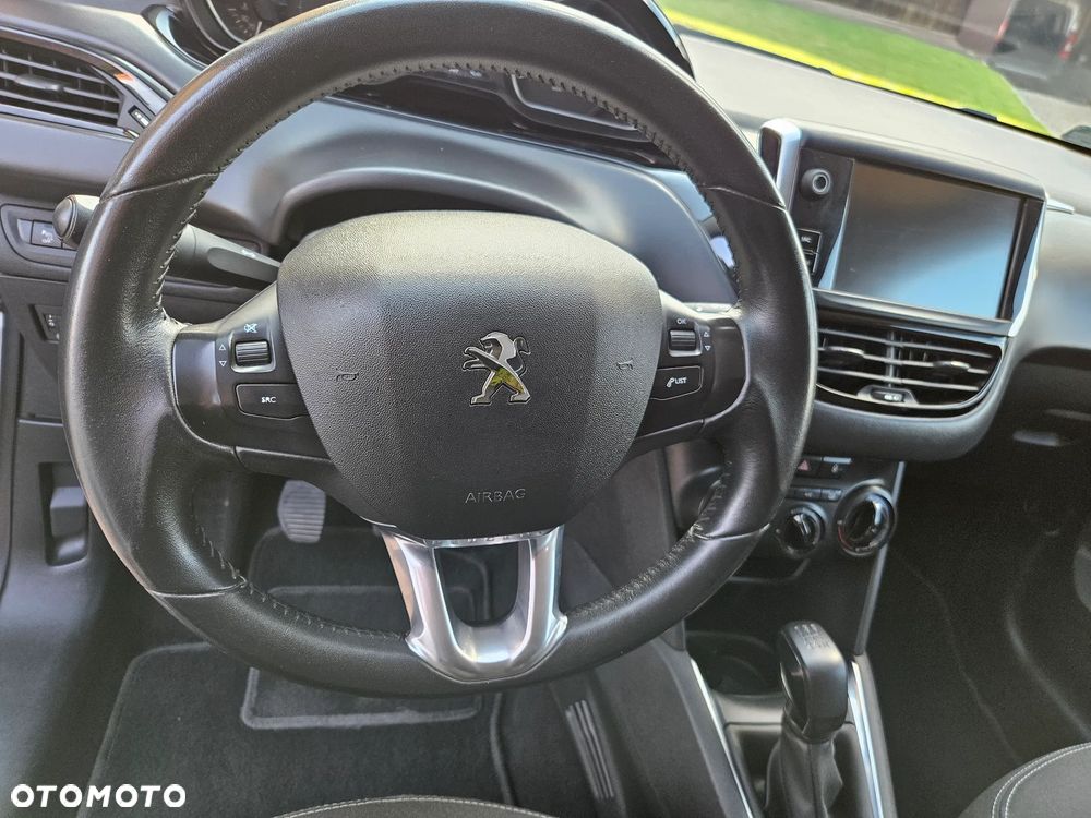 Peugeot 208 1.6 BlueHDi Active - 10