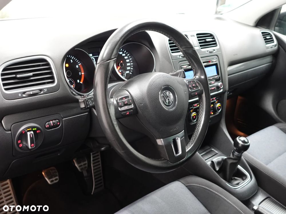 Volkswagen Golf 1.2 TSI BMT Trendline - 23