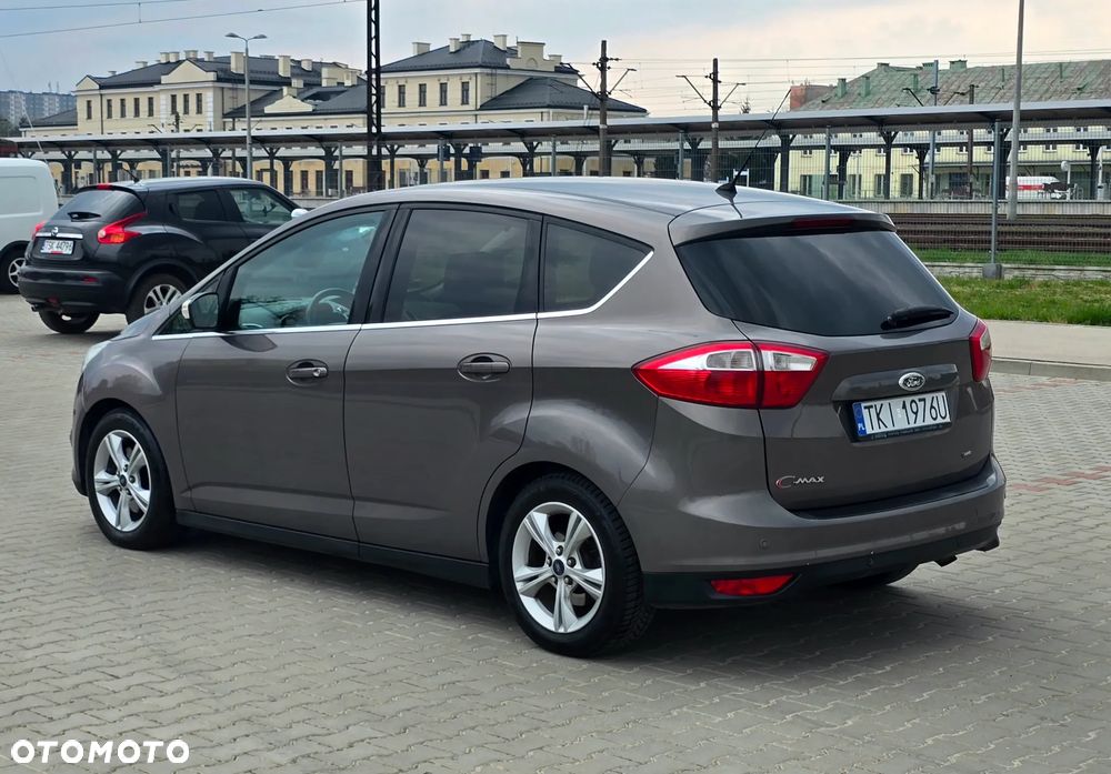 Ford C-MAX 2.0 TDCi Titanium - 6