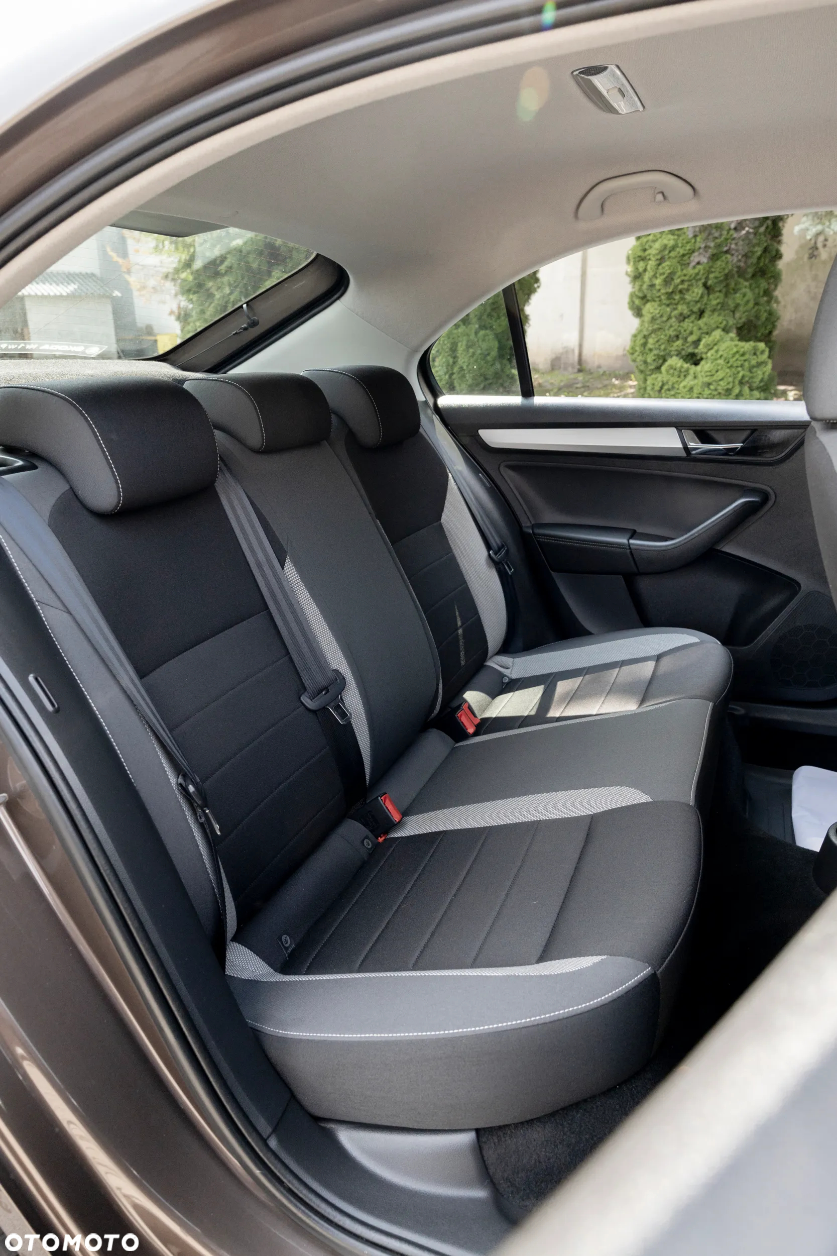 Skoda RAPID 1.0 TSI Ambition - 9