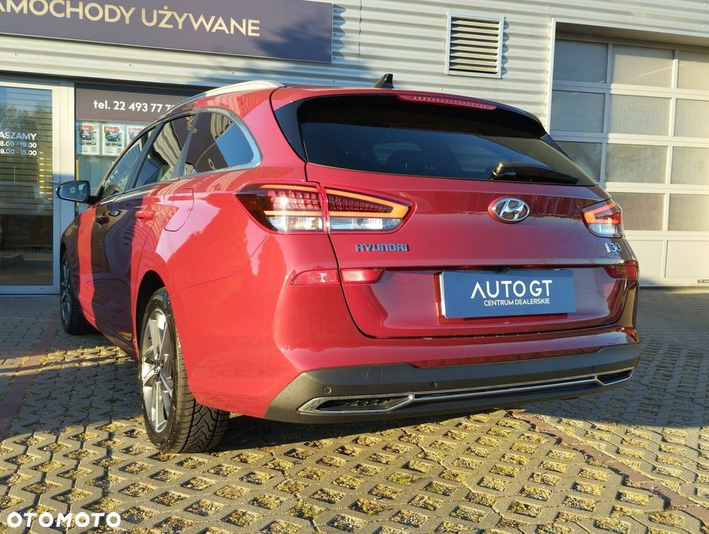 Hyundai i30 1.5 T-GDI 48V Executive DCT - 25
