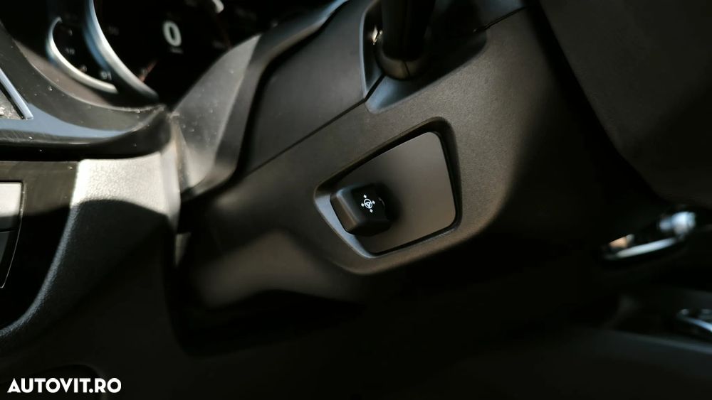 BMW Seria 5 520d Aut. - 13