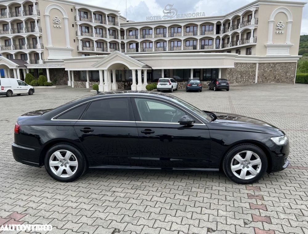 Audi A6 2.0 TDI Ultra DPF S tronic - 28