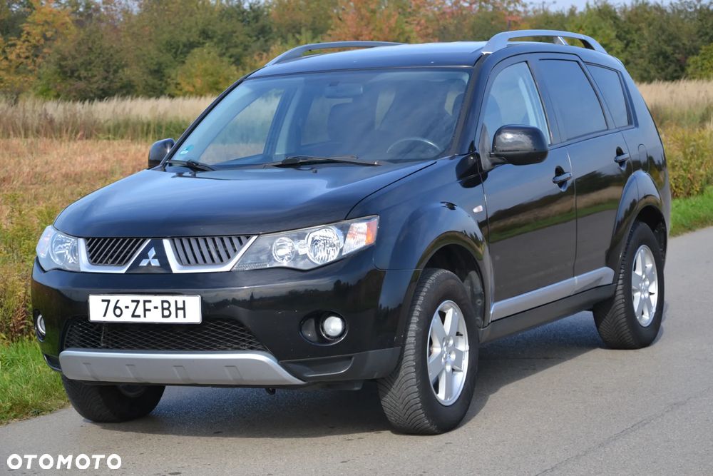 Mitsubishi Outlander 2.4 Invite 2WD - 35