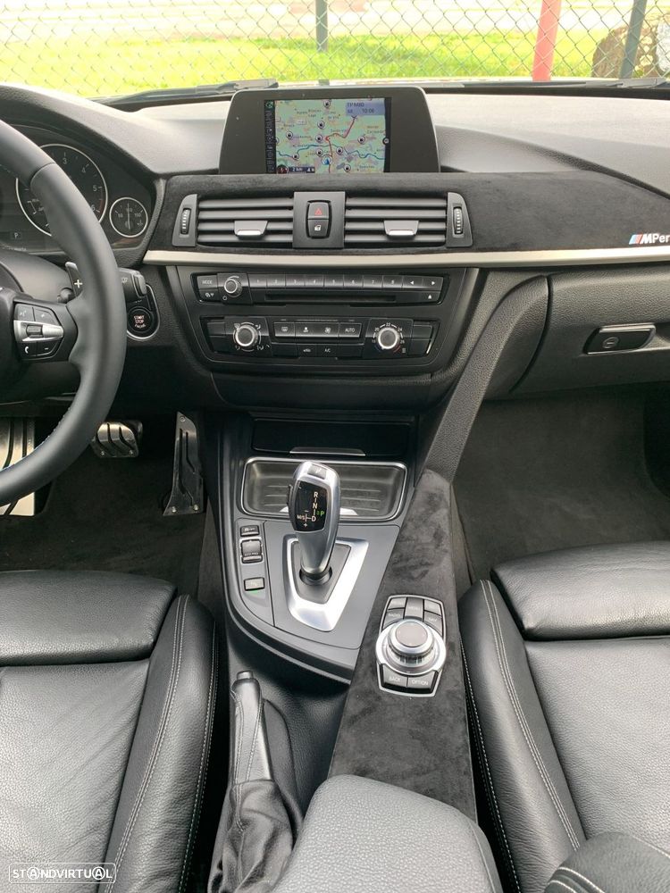 BMW 420 Gran Coupé d Pack M Auto - 25