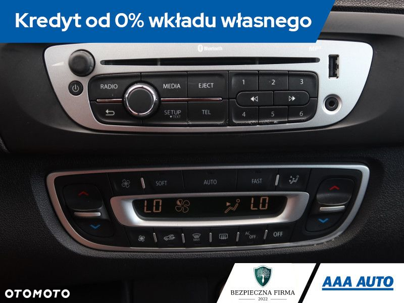 Renault Grand Scenic - 13