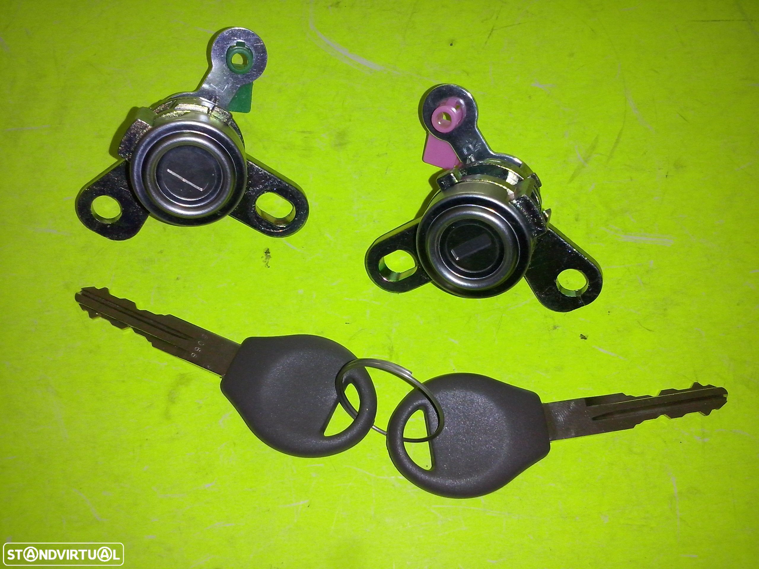 Jogo canhões portas com chave Toyota Corolla E110 1997 até 2002 (Novos) - 1