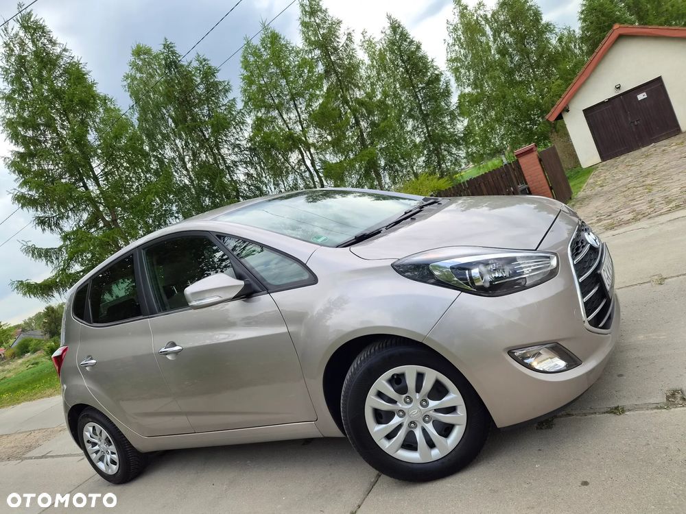 Hyundai ix20 1.6 Premium - 4