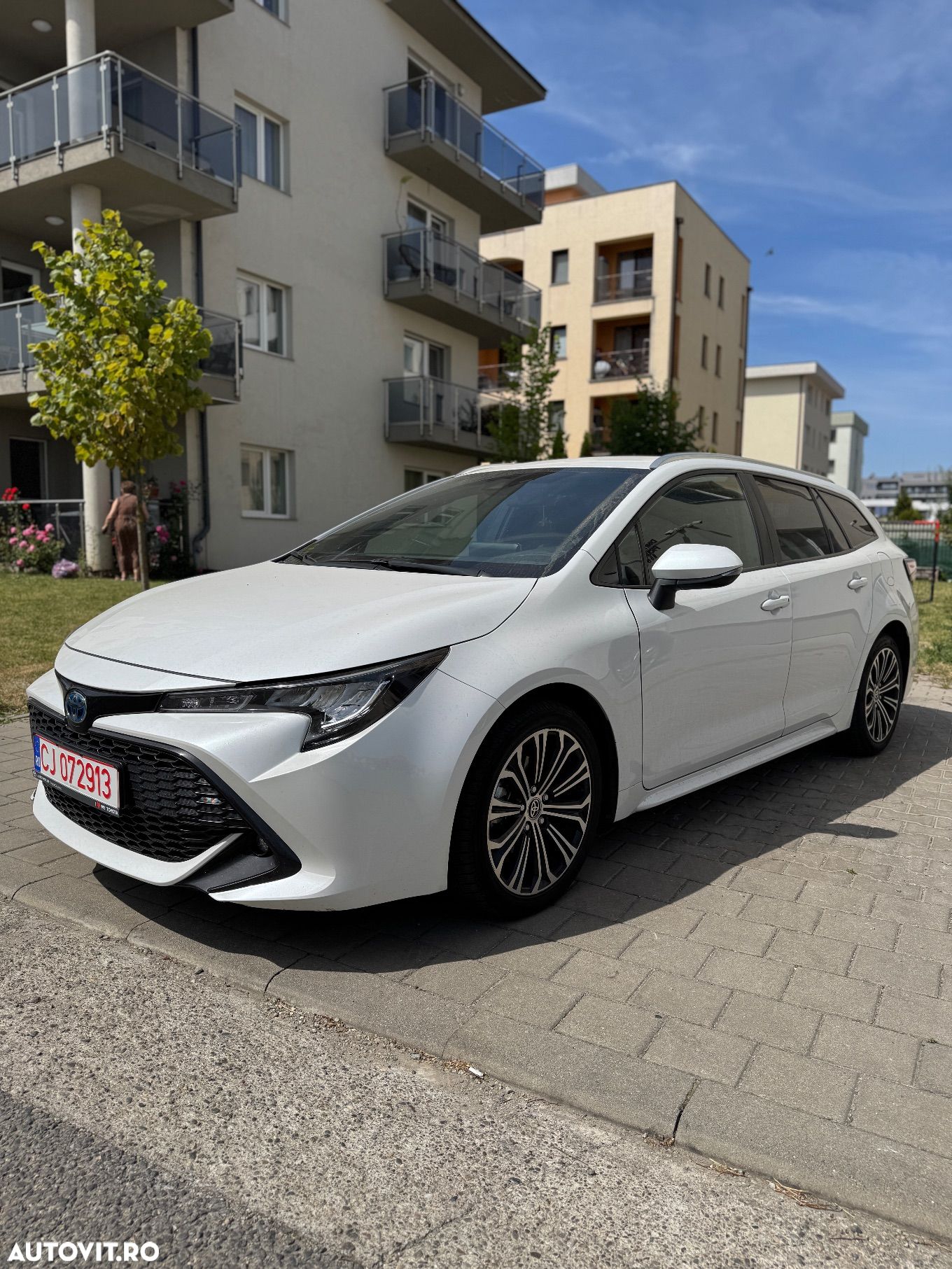 Toyota Corolla 1.8 HSD Business - 1
