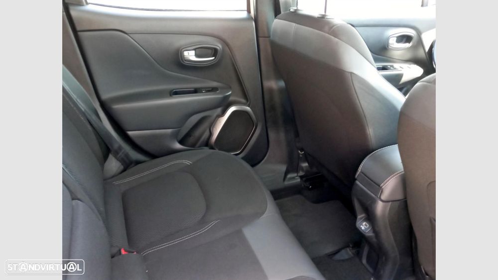 Jeep Renegade 1.6 MJD Limited - 18