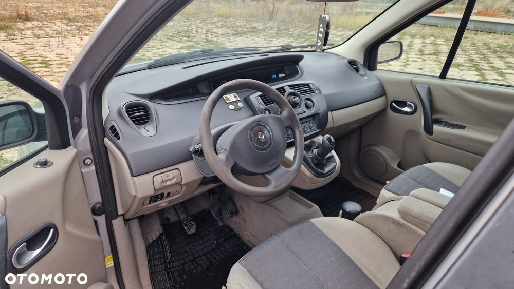 Renault Scenic - 5