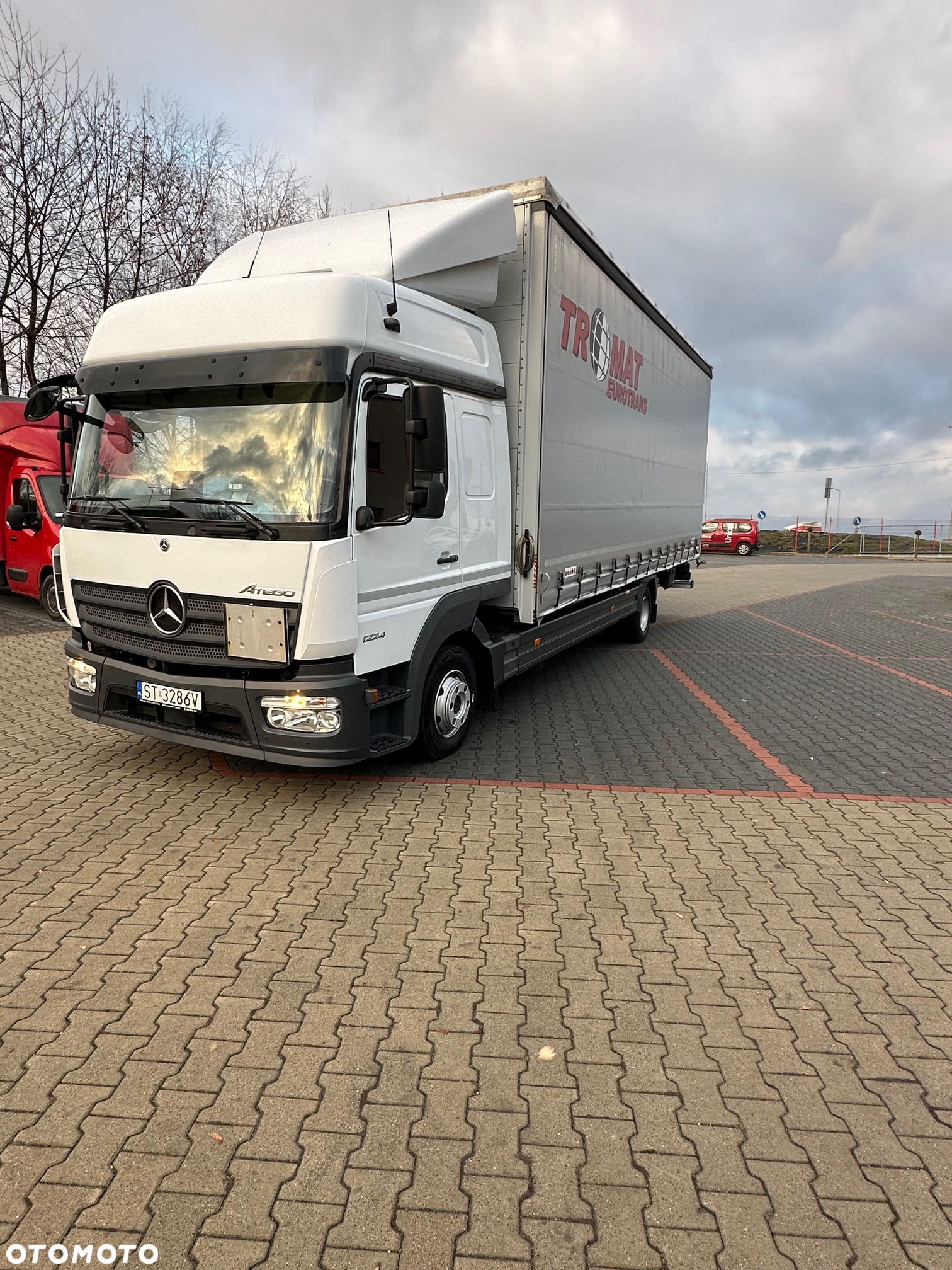 Mercedes-Benz ATEGO - 4