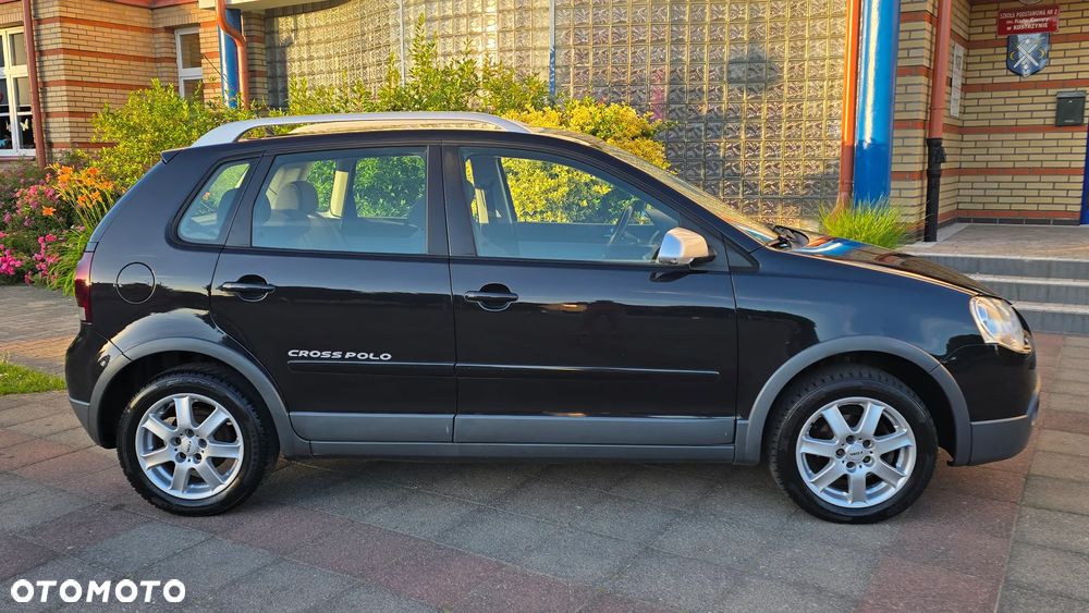 Volkswagen Polo Cross 1.4 16V - 8