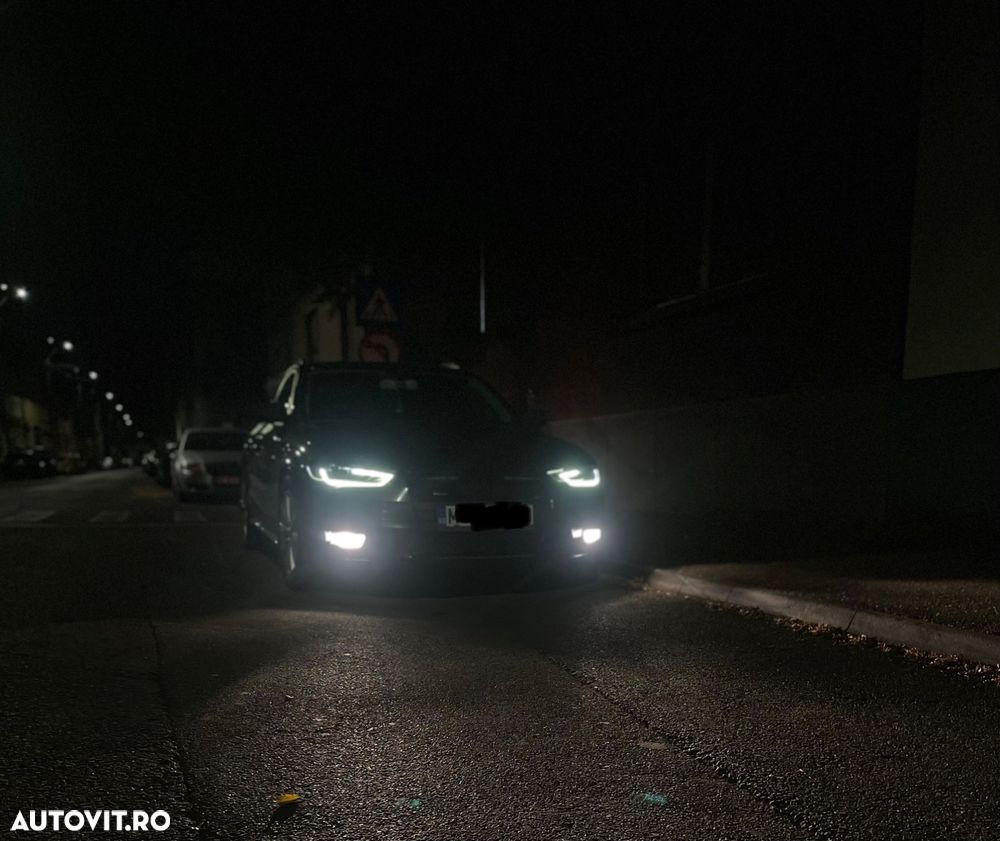 Audi A4 Avant 2.0 TDI quattro Stronic - 2