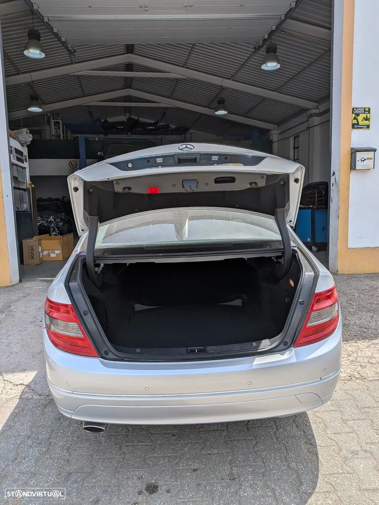 Mercedes-Benz C 250 CDi Avantgarde BlueEfficiency Aut. - 4