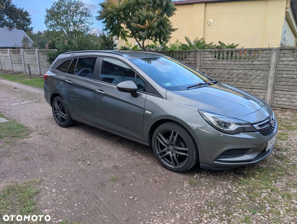 Opel Astra - 1