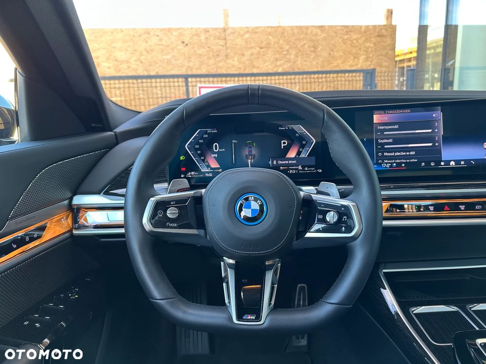 BMW Seria 7 750e PHEV xDrive M Sport sport - 22
