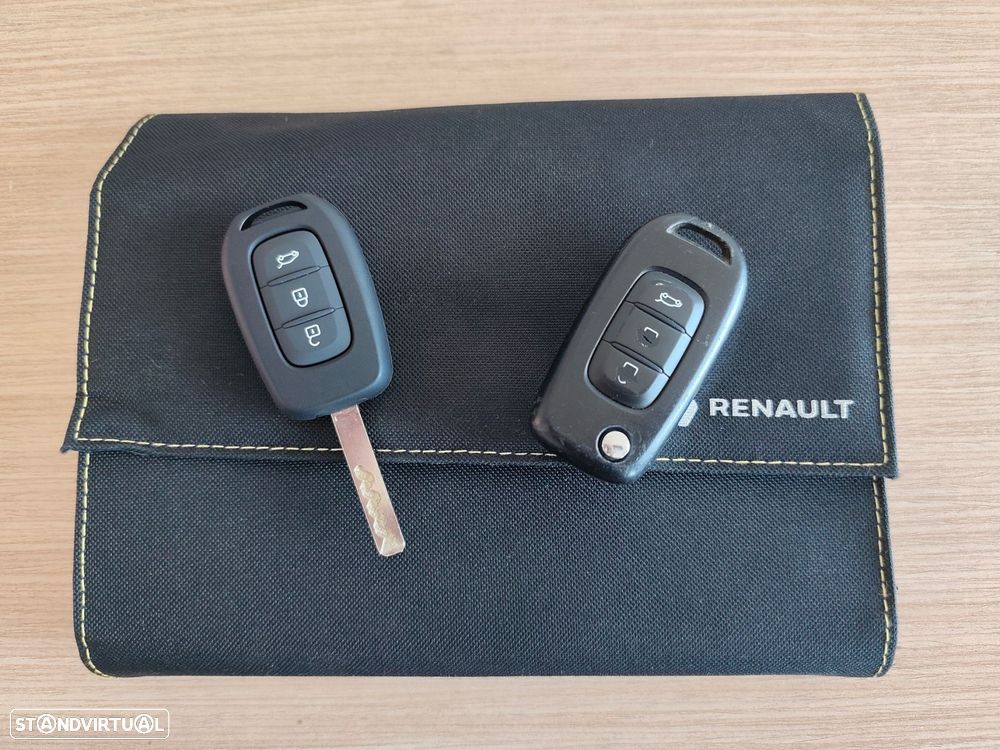 Renault Clio 1.5 Blue dCi Intens - 29