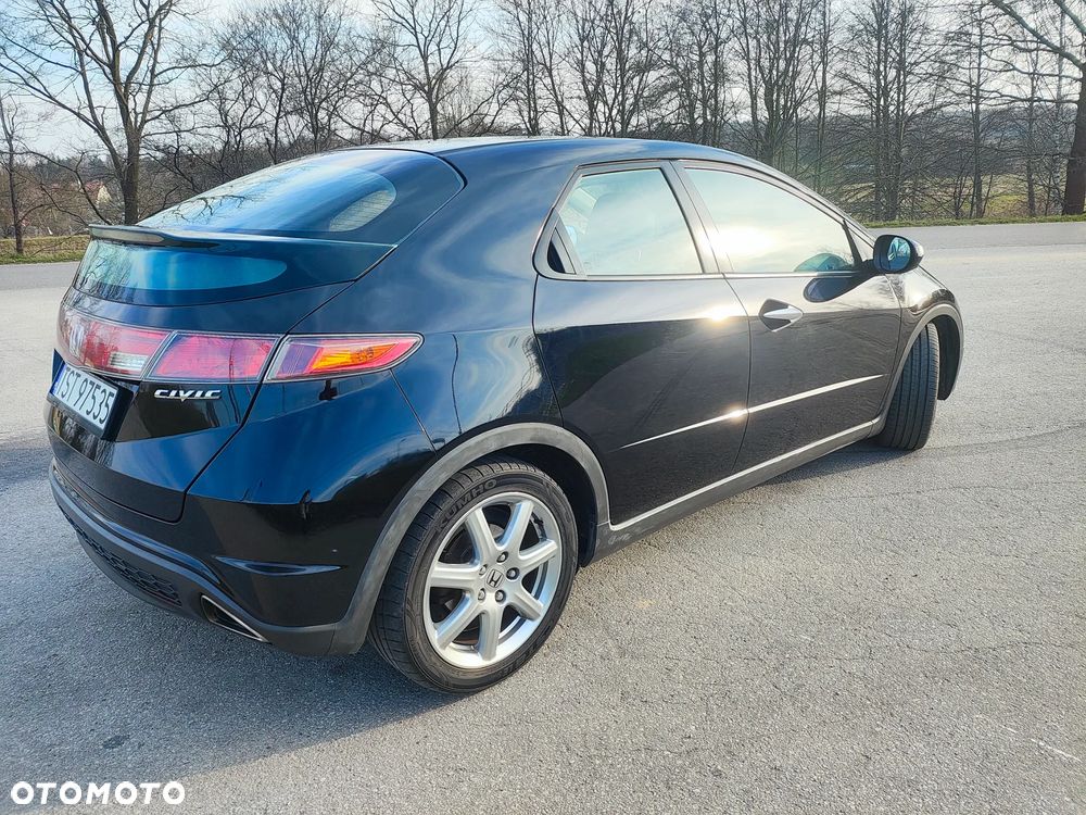 Honda Civic 1.8 Executive - 10