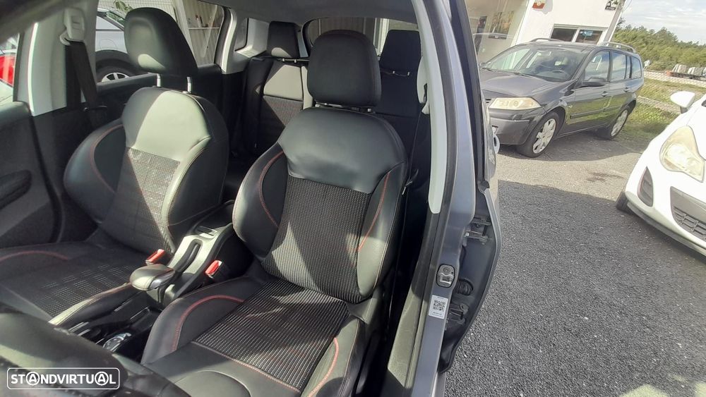 Peugeot 2008 1.6 BlueHDi GT Line - 9