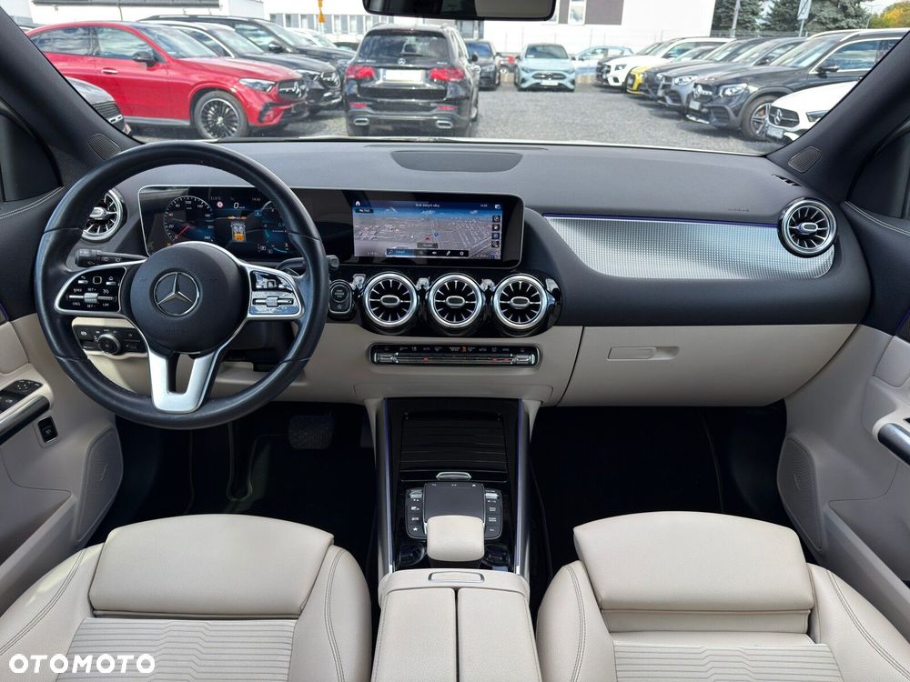 Mercedes-Benz GLA 200 Progressive - 18