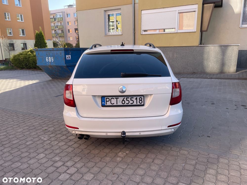 Skoda Superb 2.0 TDI Elegance - 6