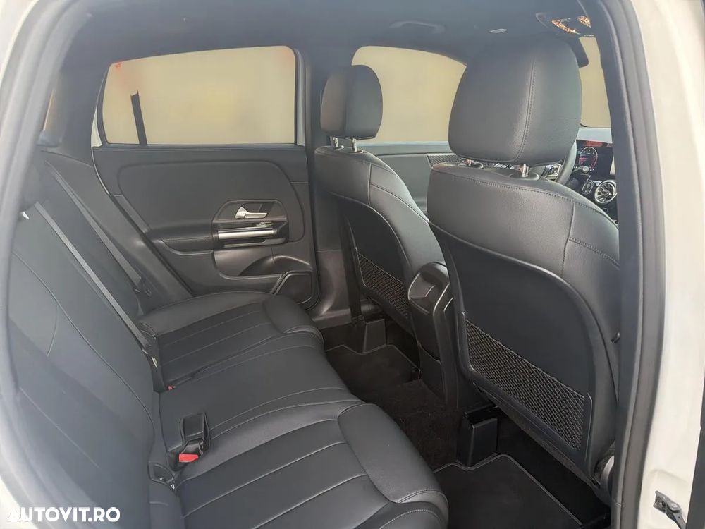 Mercedes-Benz GLA 200 d 4MATIC Aut. - 16