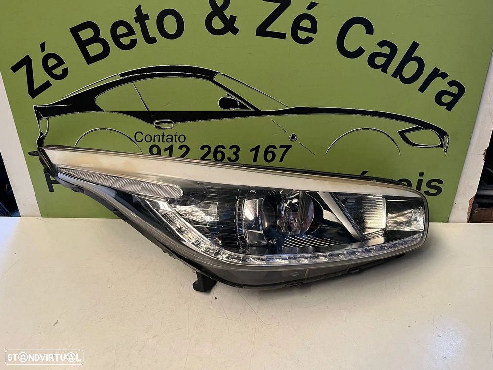 Kia Ceed II (JD) - FAROL LED DIREITO - FF546 - 1