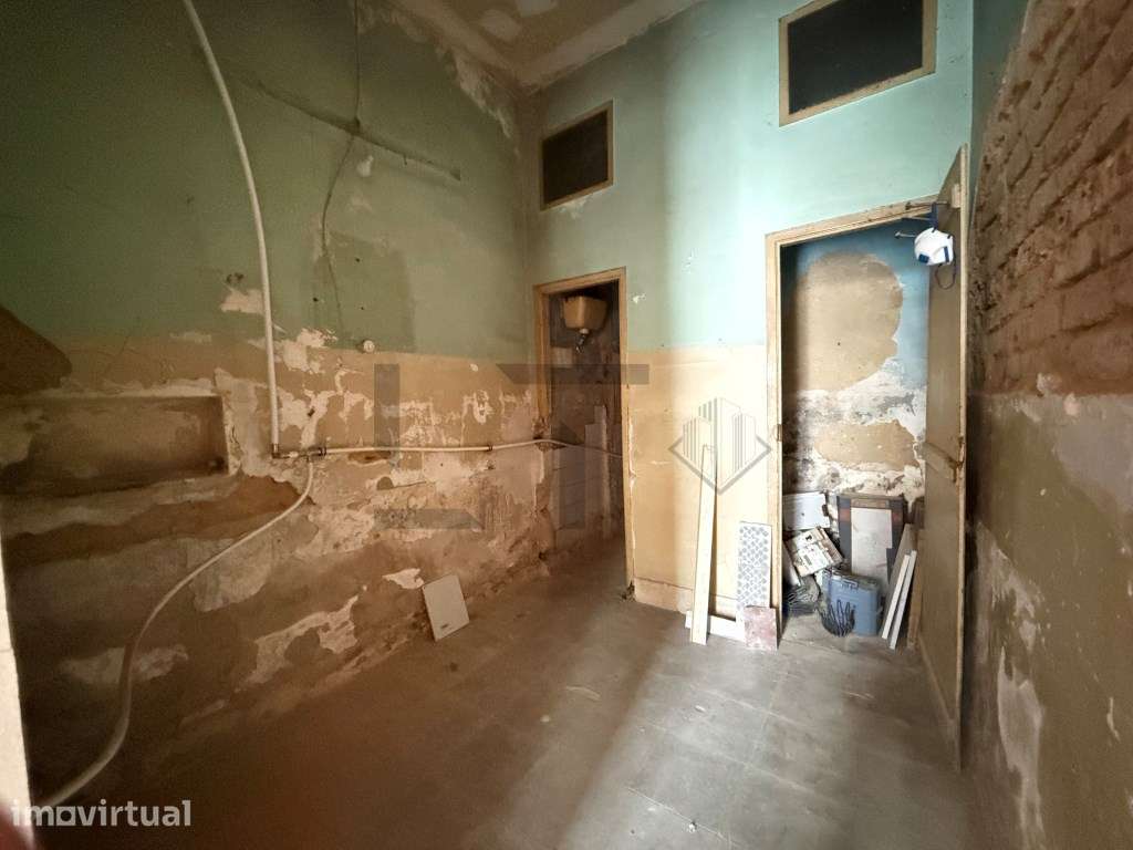 Loja Comercial, junto ao IPO para Arrendamento em Lisboa - Grande imagem: 5/13