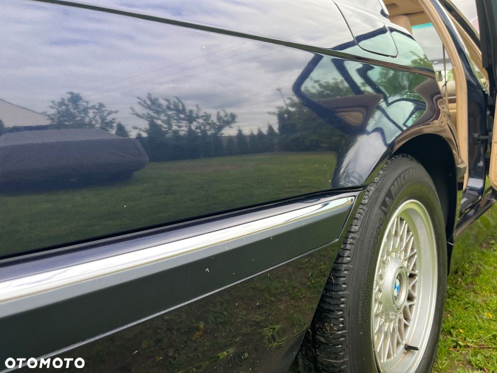 BMW Seria 7 740i - 28