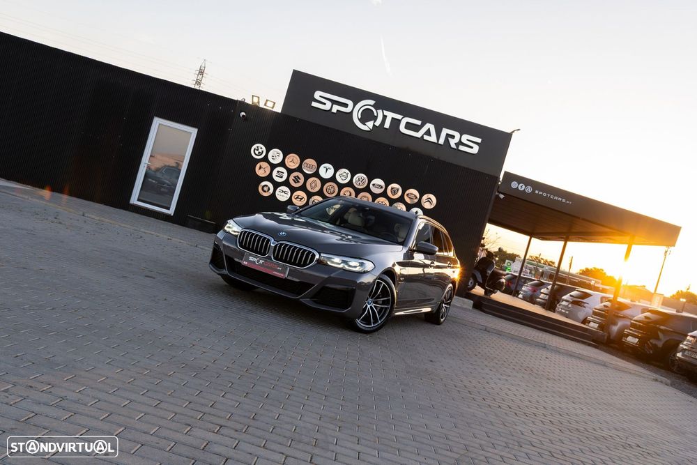 BMW 520 e Pack M - 1