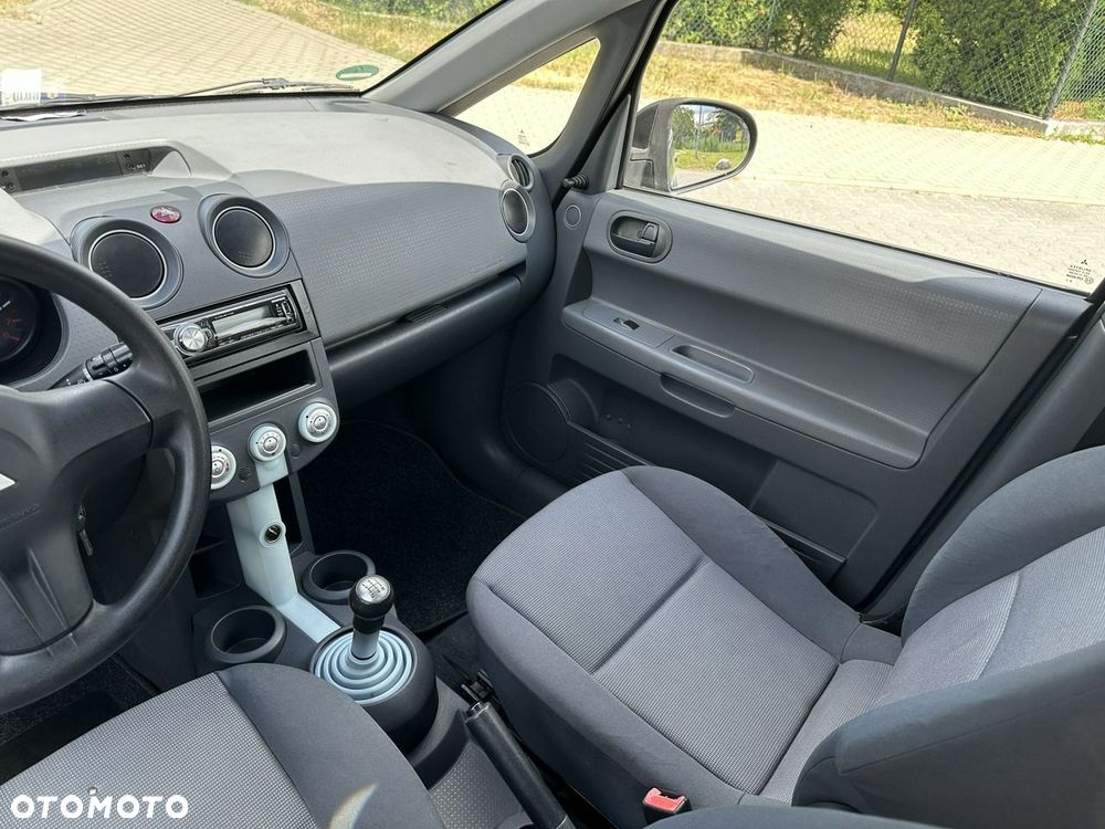 Mitsubishi Colt - 7