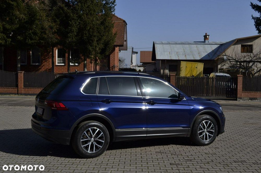 Volkswagen Tiguan - 5
