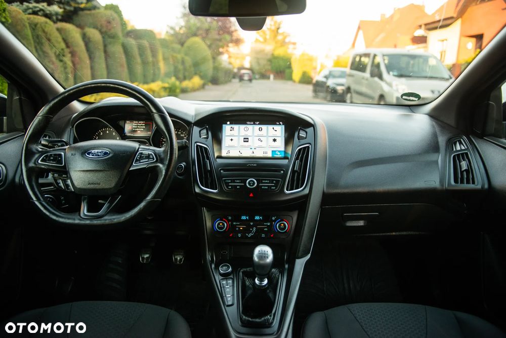 Ford Focus 1.5 EcoBoost ST-Line Red ASS - 30