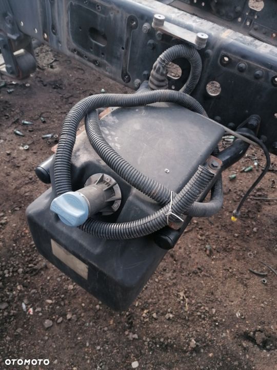 Zbiornik Adblue MAN TGX TGA TGS euro 5 - 1