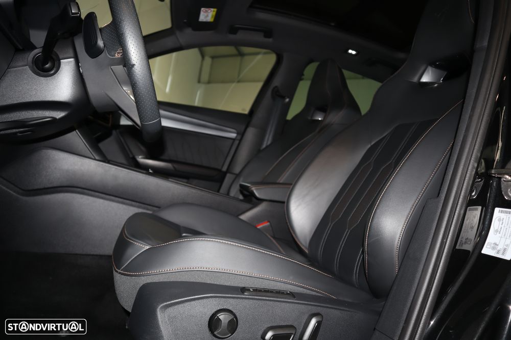 Cupra Formentor 1.4 e-Hybrid Sport DSG - 24