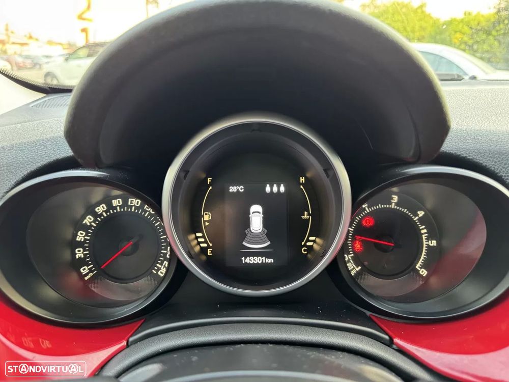 Fiat 500X 1.6 MJ Lounge S&S - 31