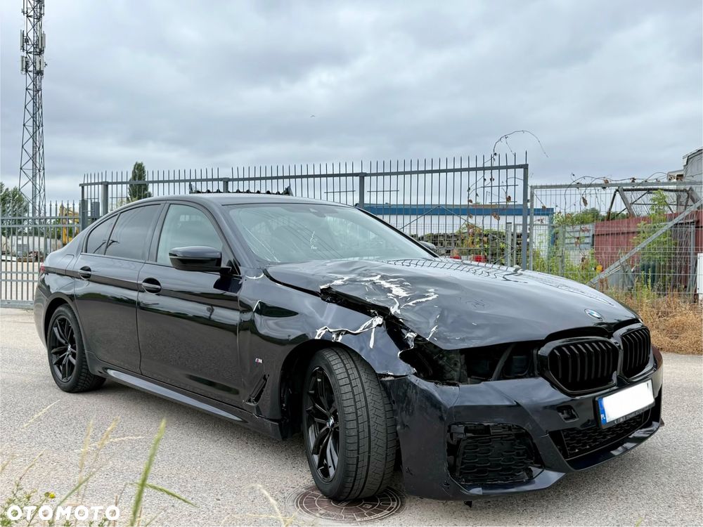 BMW Seria 5 520d xDrive M Sport sport - 2