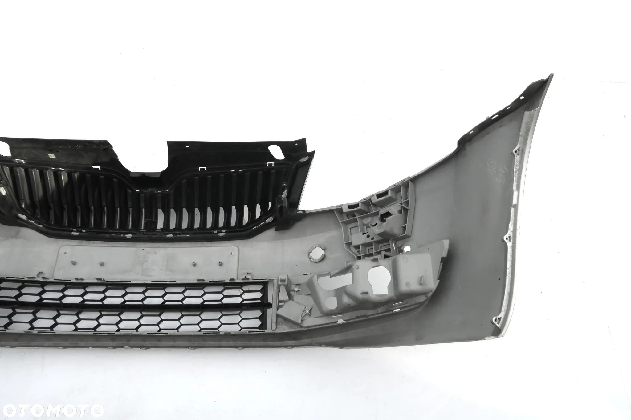 SKODA OCTAVIA 3 III 5E 2012 - 2016 zderzak przód grill kratka ORYGINAŁ OE - 12