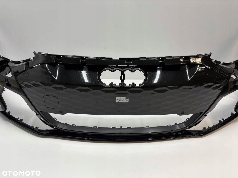 Audi E-Tron GT RS 4J3 Zderzak Przód Przedni 4J3807221 - 4