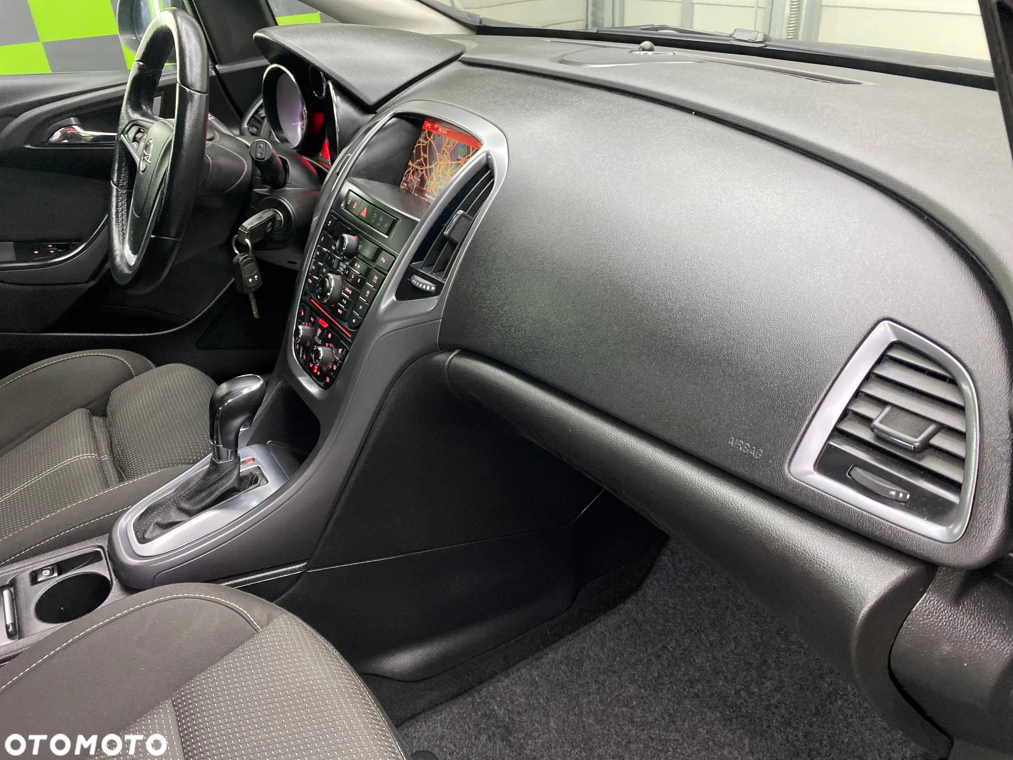 Opel Astra 1.4 Turbo Automatik ENERGY - 17