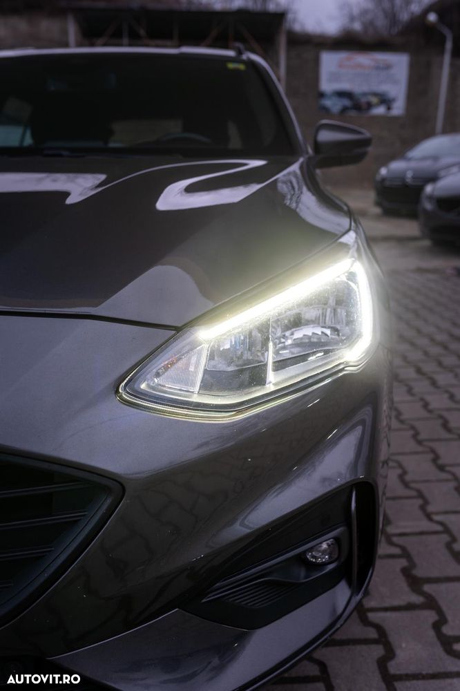 Ford Focus 1.0 EcoBoost Hybrid COOL&CONNECT DESIGN - 15