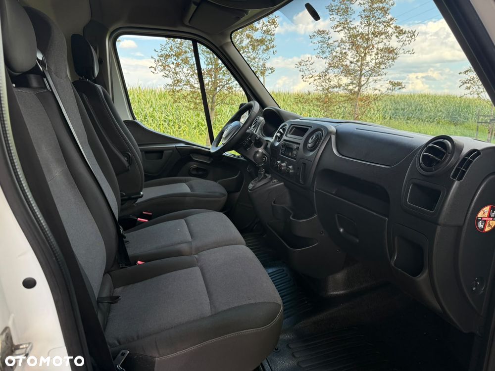 Renault Master - 18
