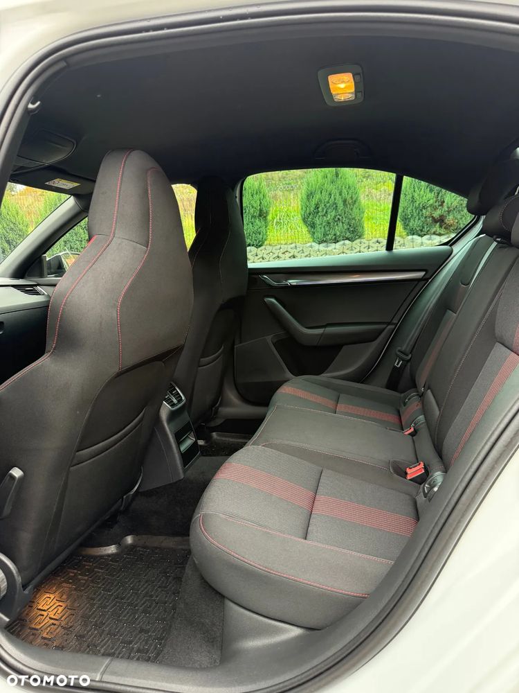 Skoda Octavia 1.5 TSI GPF ACT Style DSG - 16