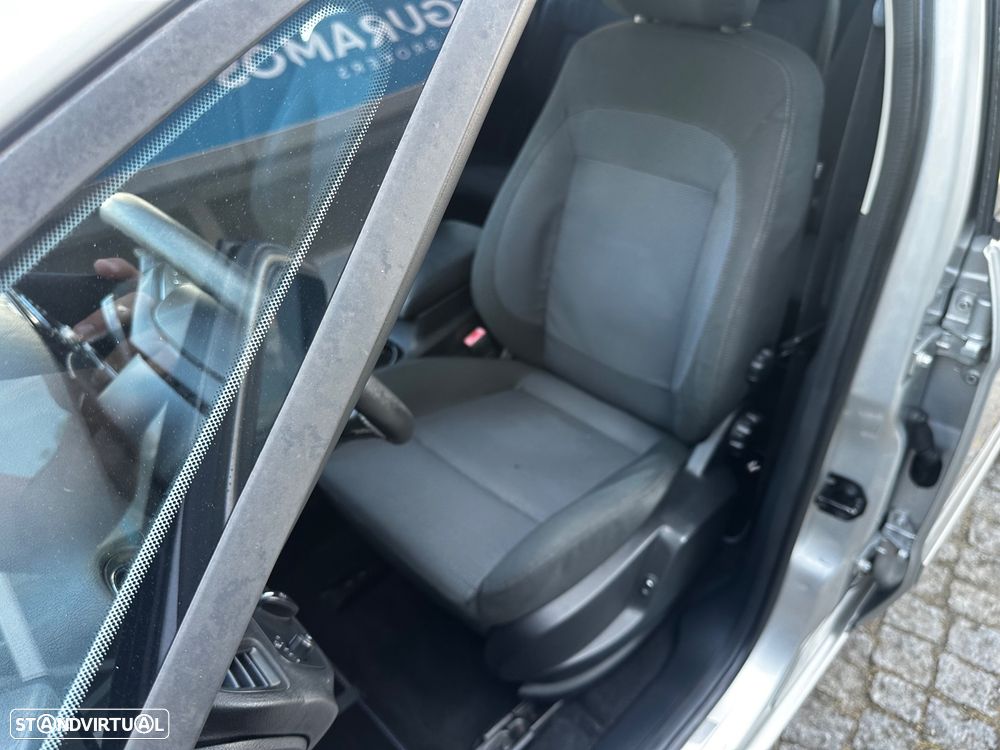 Ford S-Max 1.8 TDCi Titanium 7L - 13