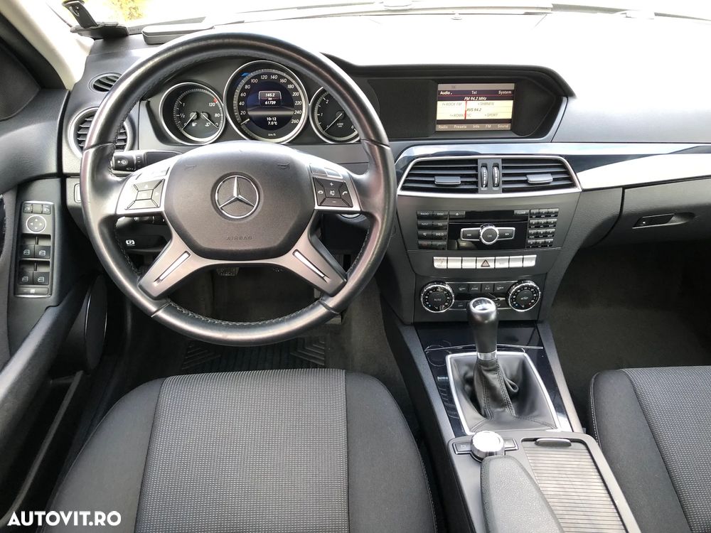 Mercedes-Benz C - 4