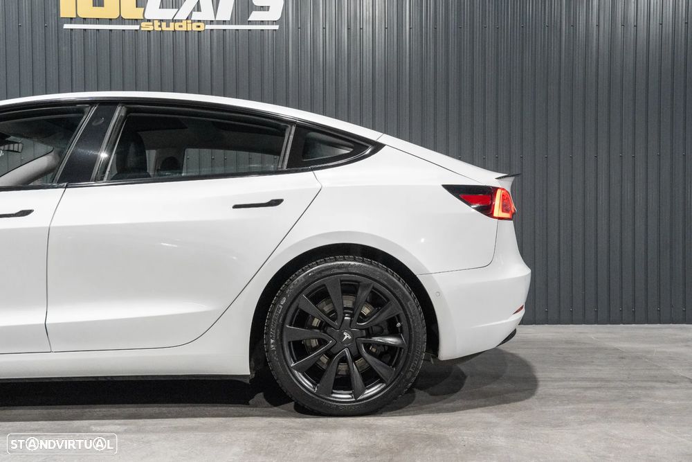 Tesla Model 3 Long Range AWD Dual Motor - 29