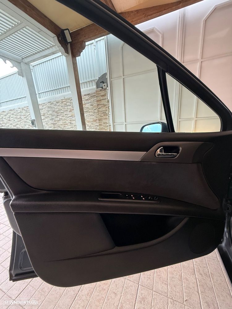 Peugeot 407 1.6 HDi Executive - 13