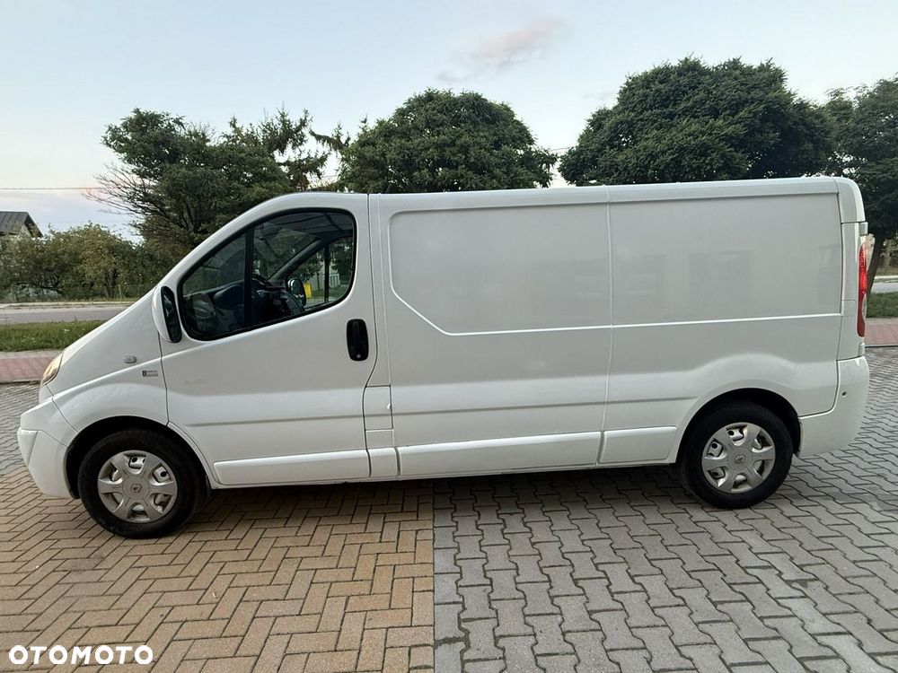 Renault Trafic - 9